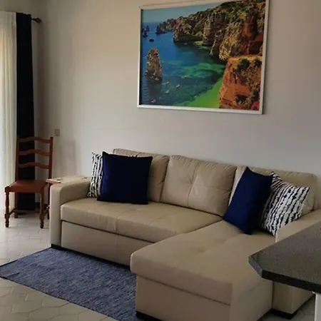 Casa Luciana · Apartamento T2 Frente Mar Na Praia Da Rocha Apartamento *